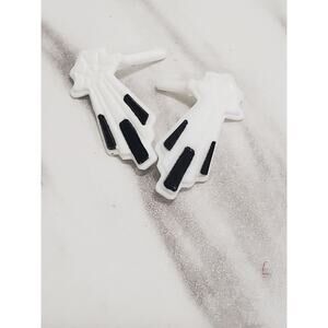 Monster‎ High Frights; Camera; Action! Black Carpet Operetta Doll Earrings